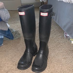 Black Hunter Boots